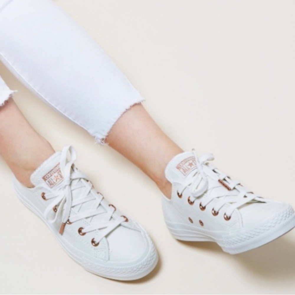 Women’s Off White and Rose Gold Leather Converse